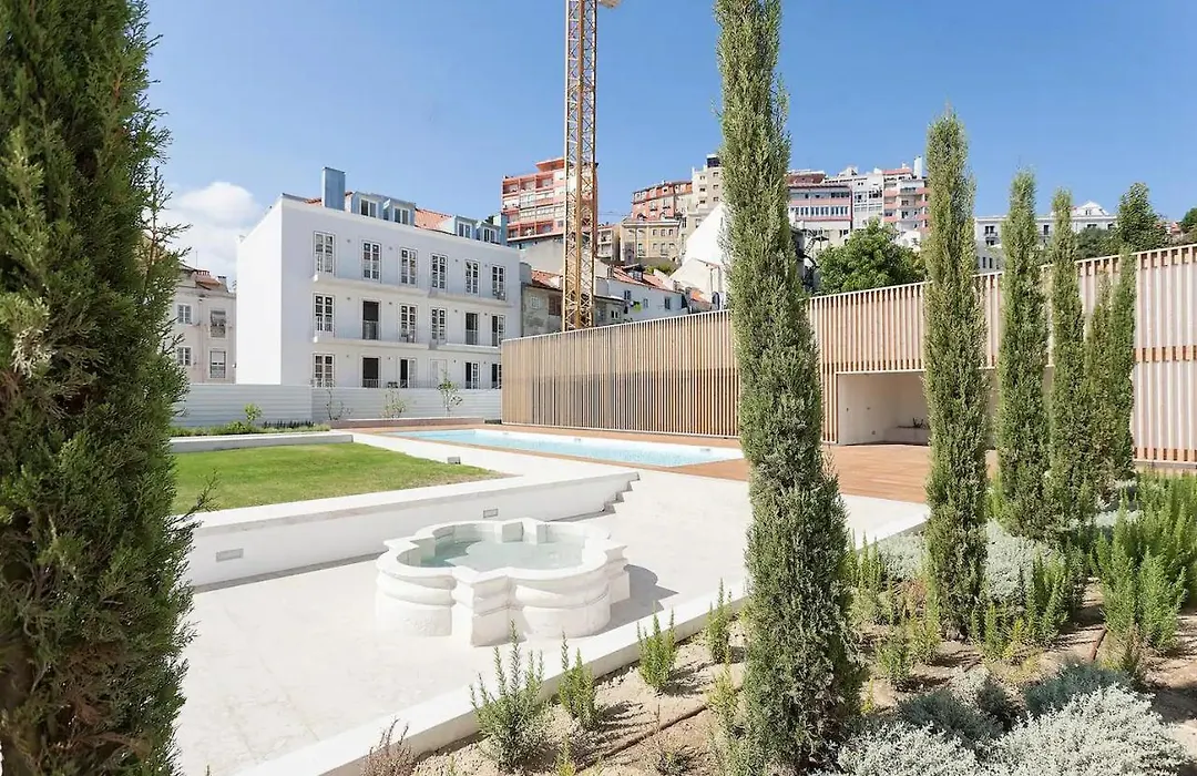 Flh Mouraria Art Apartment With Pool-1